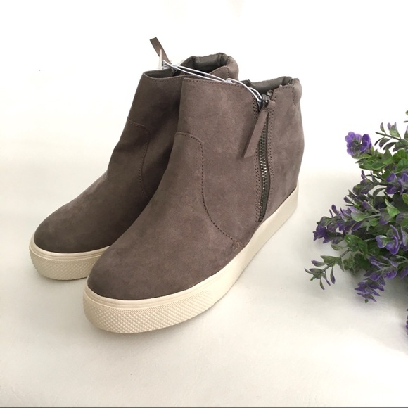 NWT Universal Thread Cindy Platform Wedge Sneakers - Picture 2 of 5